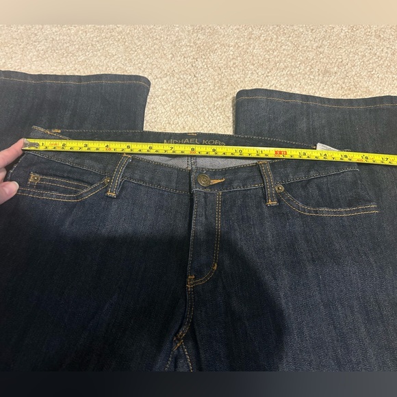 Michael Kors Women's Jeans size 2. Bootcut Dark denim wash. Excellent, like new. - Picture 9 of 10